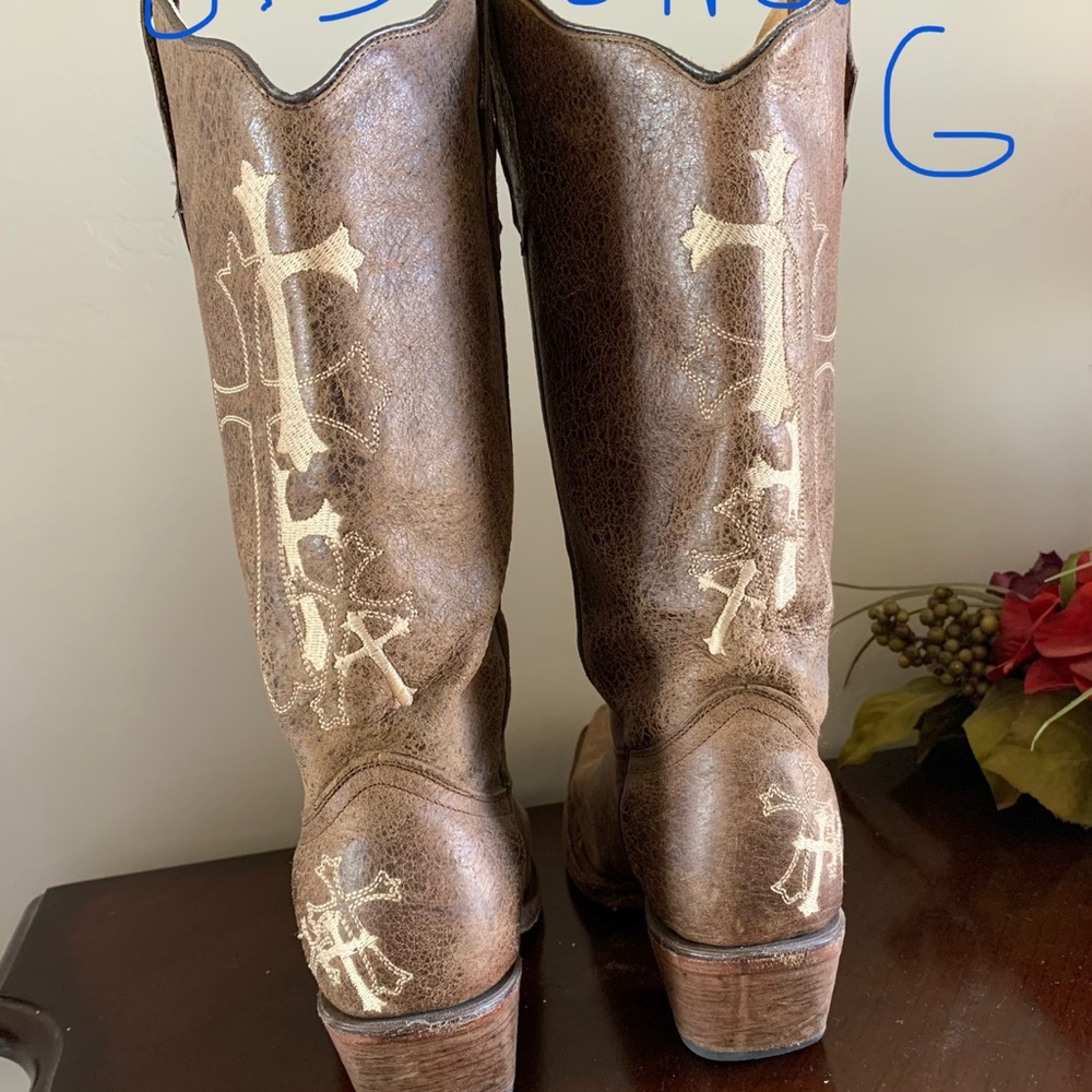 Boots - Picture 2 of 2